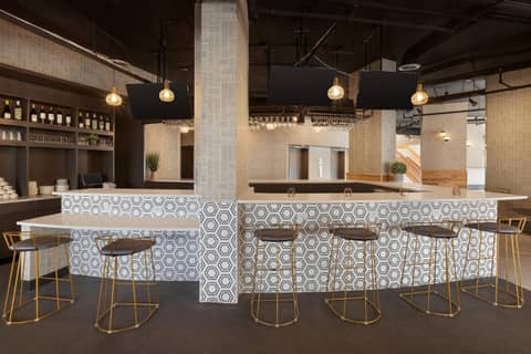 Holiday Inn Philadelphia Arpt-Stadium Area by IHG — photo 6
