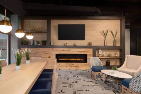 Holiday Inn Philadelphia Arpt-Stadium Area by IHG — photo 8