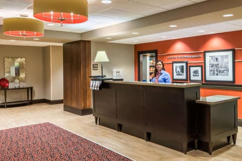 Hampton Inn & Suites Columbus Polaris — photo 2