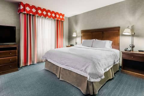 Hampton Inn & Suites Columbus Polaris — photo 9