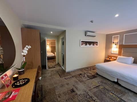 All Seasons Hotel — photo 6