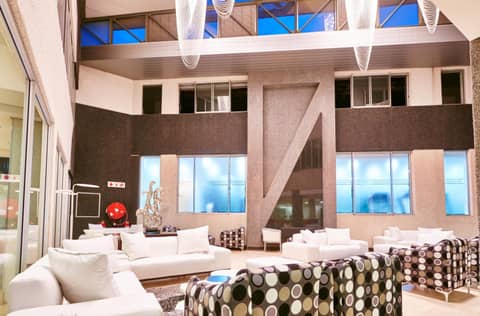 Palm Continental Hotel — photo 4