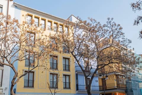 Plaza Mercado by MYR Hotels — building