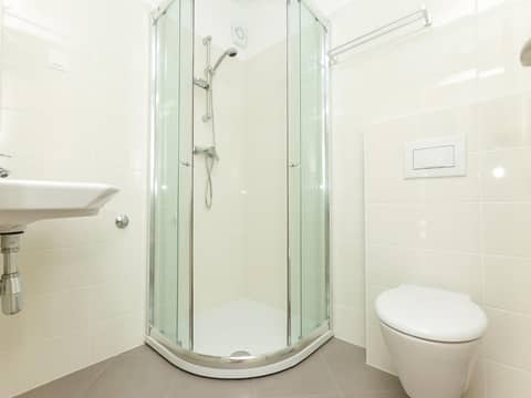 Hotel Yarden by Artery Hotels — bathroom