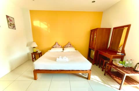 Smile Hua-Hin Resort - SHA Plus — hotel room