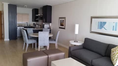 Lagoon Beach Hotel Apartments — hotel room