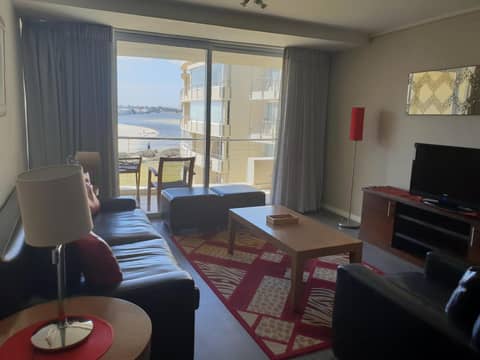 Lagoon Beach Hotel Apartments — hotel room