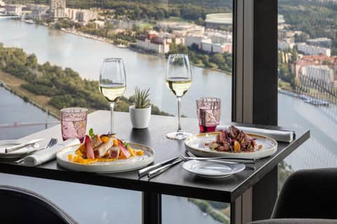 Meliá Vienna — dining
