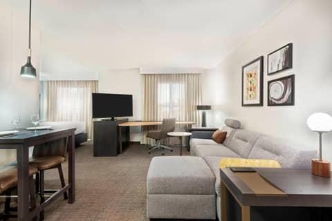 Residence Inn Tampa Sabal Park/Brandon — hotel room