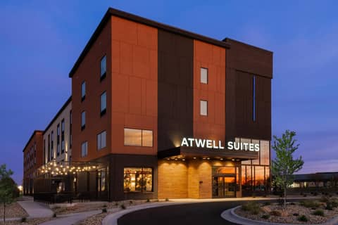 Atwell Suites Kansas City Airport by IHG — photo 9