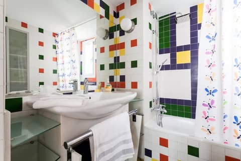 Apartamento Jardin de Santa Paula — bathroom