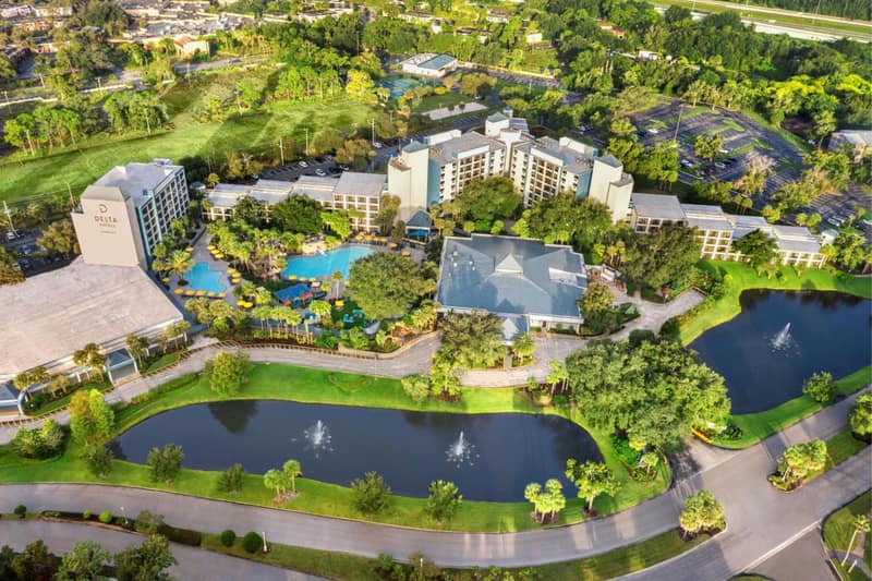 Delta Hotels by Marriott Orlando Celebration — building
