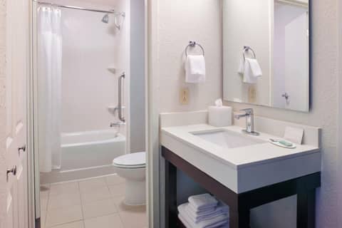 Courtyard by Marriott Columbus Downtown — photo 4