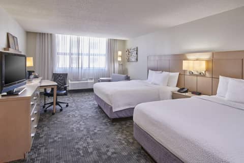 Courtyard by Marriott Columbus Downtown — photo 9