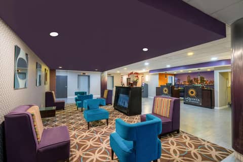 La Quinta by Wyndham Memphis Airport Graceland — photo 2