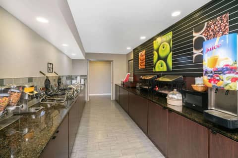 La Quinta by Wyndham Memphis Airport Graceland — photo 3