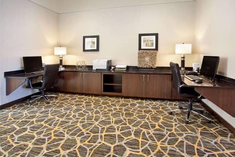 Hampton Inn & Suites - Minneapolis/Downtown — photo 3