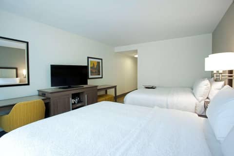 Hampton Inn & Suites - Minneapolis/Downtown — photo 5