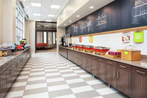 Hampton Inn & Suites - Minneapolis/Downtown — photo 7