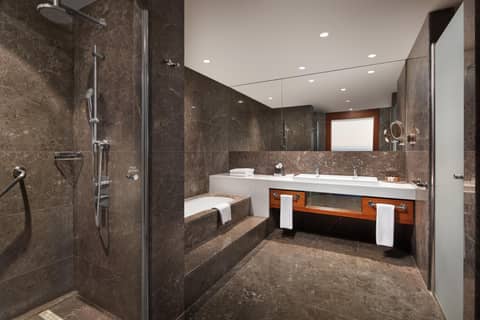 Sheraton Istanbul Atakoy Hotel — photo 4