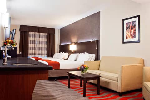 Holiday Inn Express Hotel & Suites Pittsburgh-South Side by IHG — photo 4