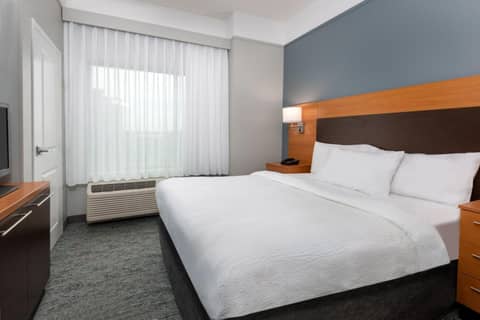 TownePlace Suites Buffalo Airport — photo 8