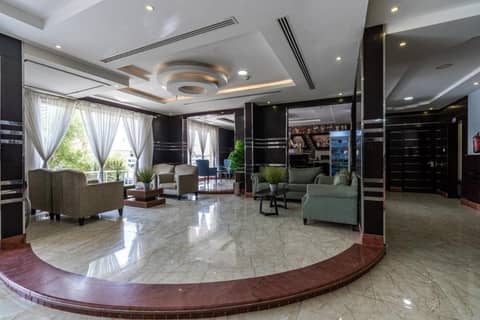 Al Mutaab Suites Al Mounseya — hotel reception