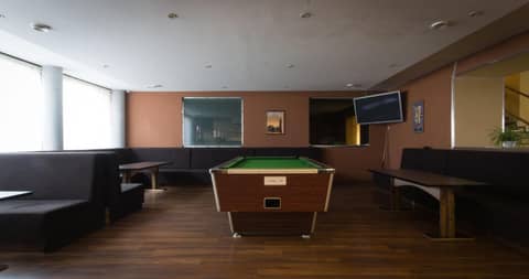 Peoleo Hotell — lounge