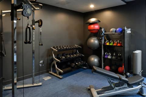 TownePlace Suites by Marriott Asheville Downtown — activities & amenities