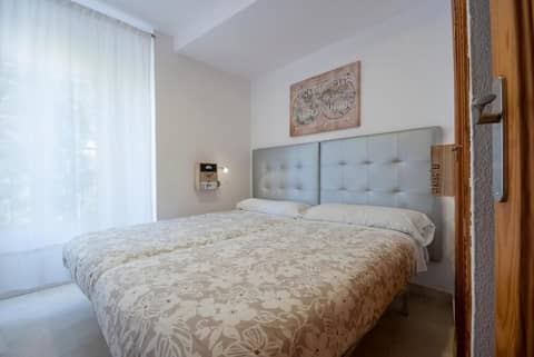 Apartamentos Río Darro — photo 6