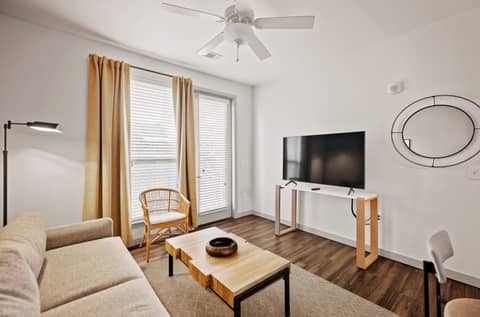 Placemakr Music Row - Vanderbilt — photo 9