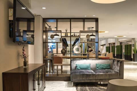 Holiday Inn Toronto Downtown Centre by IHG — photo 3