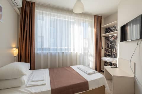Blue Label Apart House — hotel room