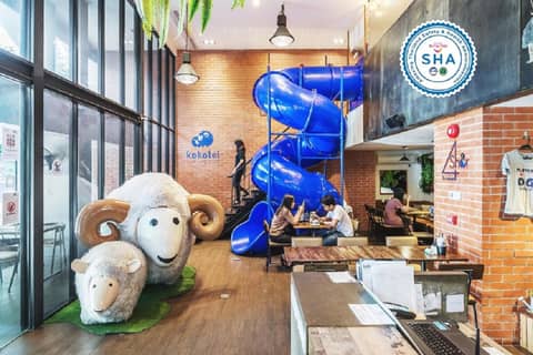 Kokotel Bangkok Surawong — recepcion & lobby