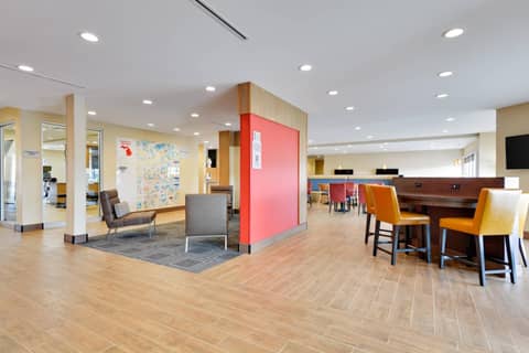 TownePlace Suites by Marriott Detroit Allen Park — photo 5