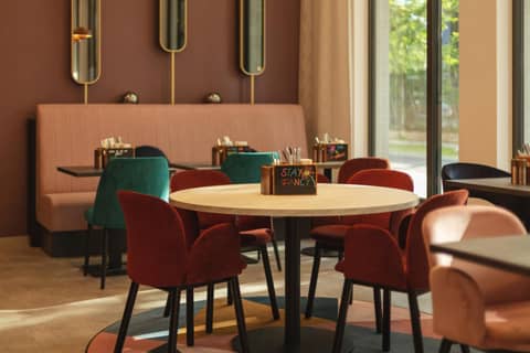 Holiday Inn - the niu Loco Munich North by IHG — photo 5
