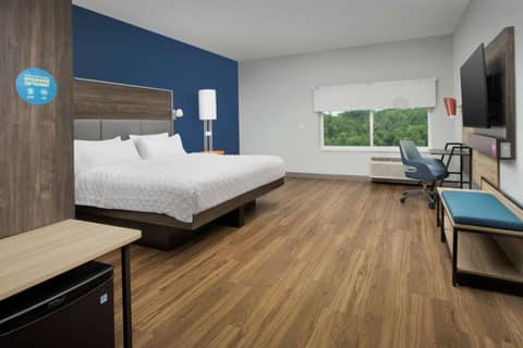 Tru By Hilton Charlotte Airport Lake Pointe — photo 6