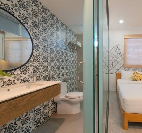 Shoho Hotel Nha Trang — bathroom