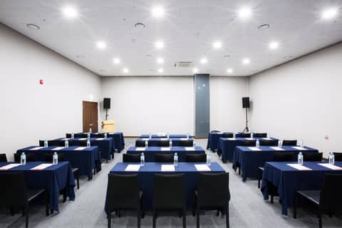Ramada by Wyndham Jeju City Hall — photo 8