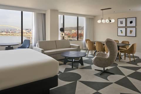 Sheraton Pittsburgh Hotel at Station Square — photo 5