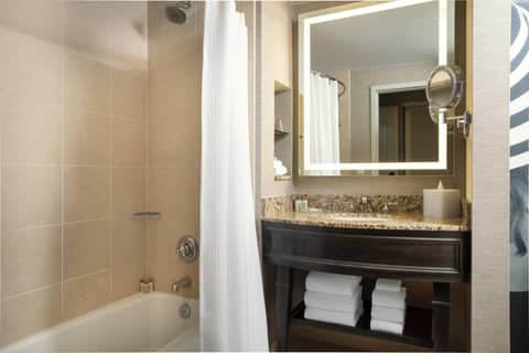 Renaissance Tampa International Plaza Hotel — photo 5