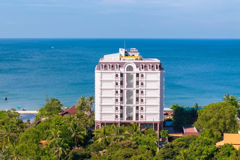 Maris Beach Hotel Phu Quoc — building