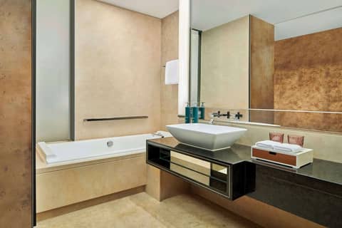 Hilton Guangzhou Tianhe — photo 8
