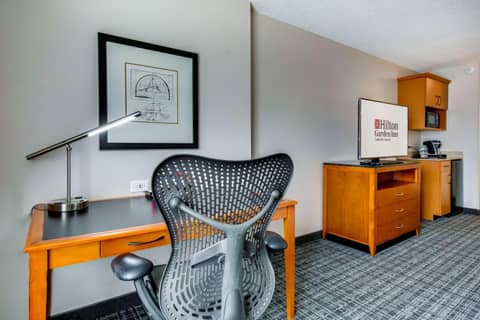 Hilton Garden Inn Louisville Airport — photo 2