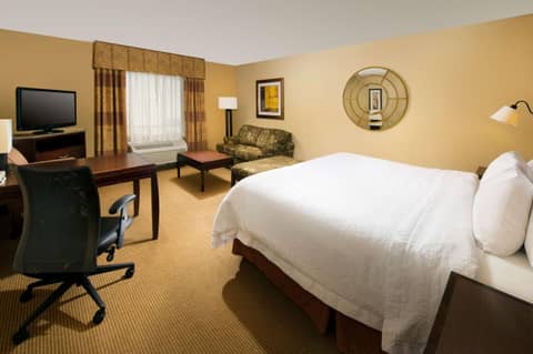 Hampton Inn and Suites San Antonio Airport — photo 5
