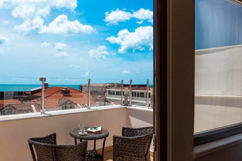 Kupeli Hotel — balance & terrace