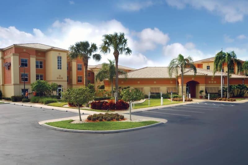 Residence Inn by Marriott Naples — building