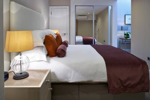 Cheval Knightsbridge — hotel room