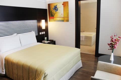 Holiday Villa Hotel & Residence City Centre Doha — photo 9