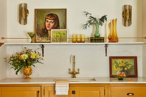 Guild House Hotel — kitchen